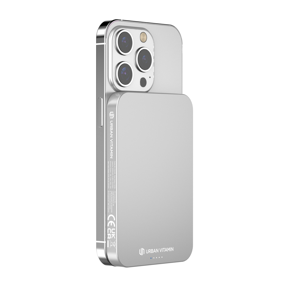 Urban Vitamin Richmond 5000mAh Powerbank aus RCS Plastik/Alu, silber