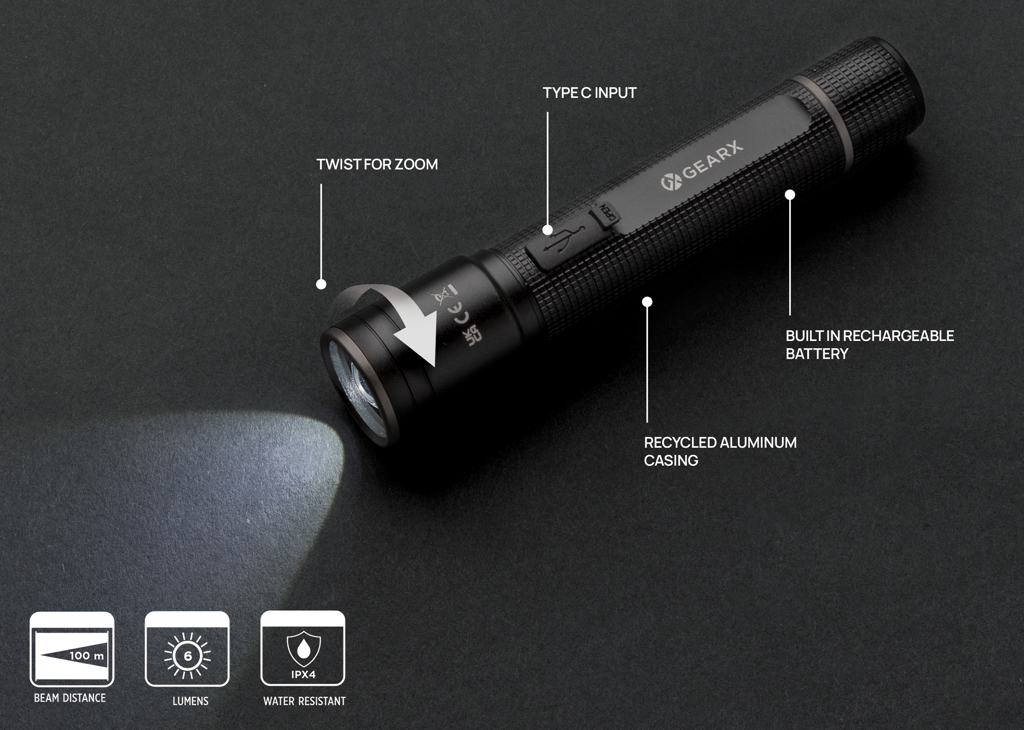 Gear X Taschenlampe aus RCS recycelt. Aluminium mit USB-Akku, schwarz