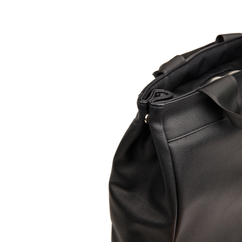 VINGA Bermond Rucksack aus RCS recyceltem PU, schwarz