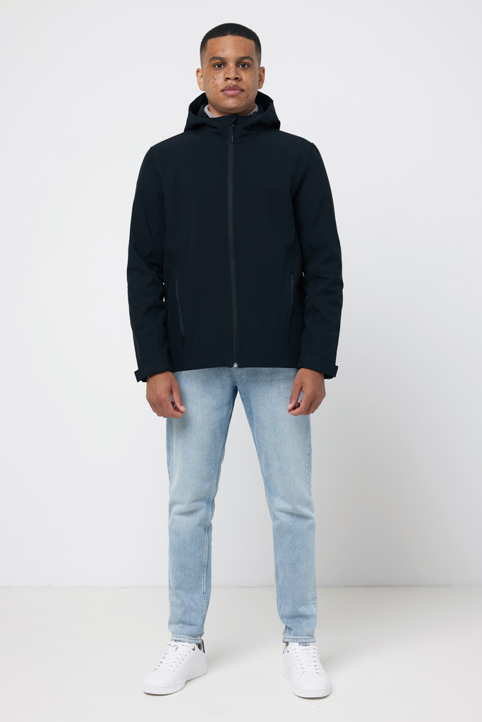 IQONIQ Makalu Herren Softshelljacke aus recyceltem Polyester, schwarz M