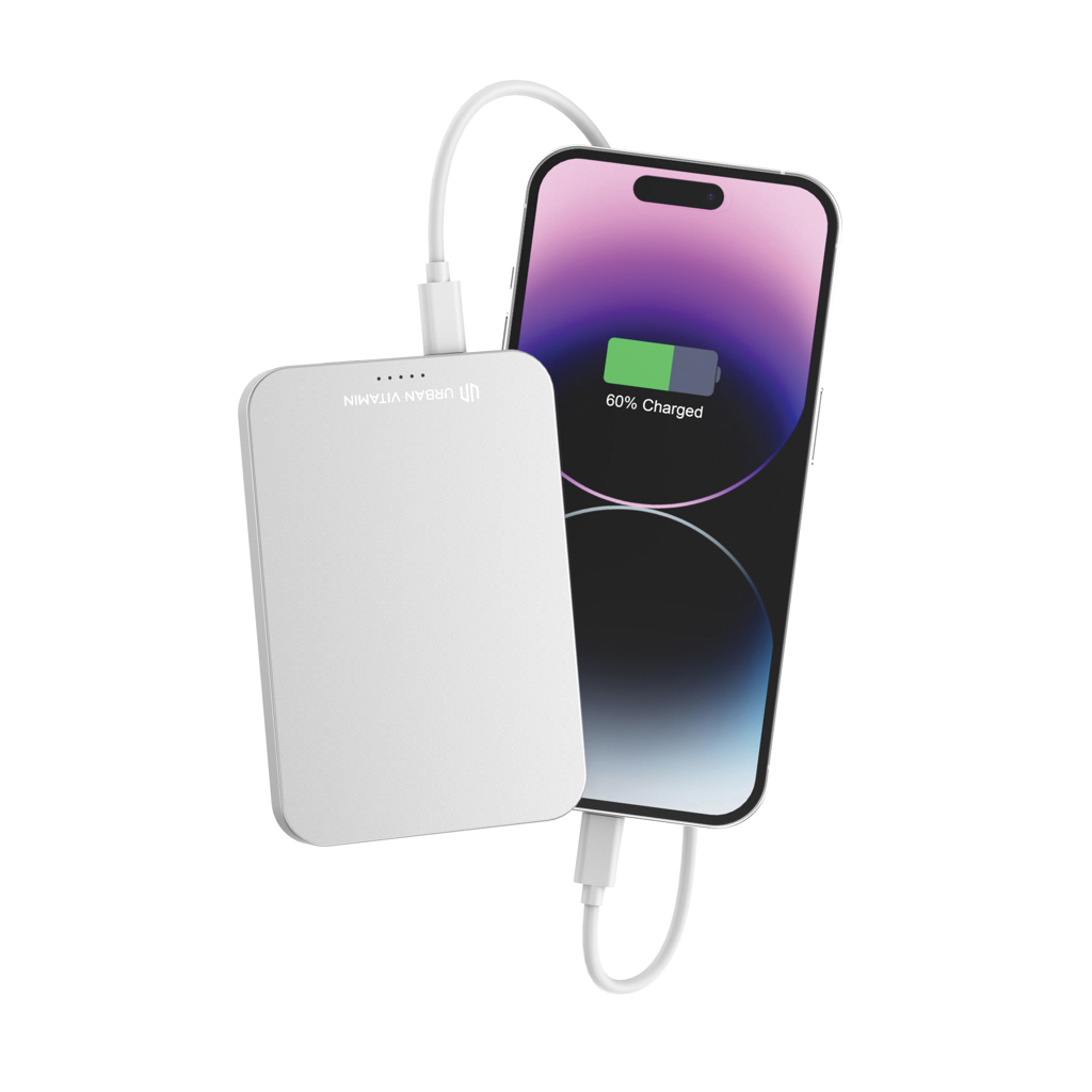 Urban Vitamin Richmond 5000mAh Powerbank aus RCS Plastik/Alu, silber