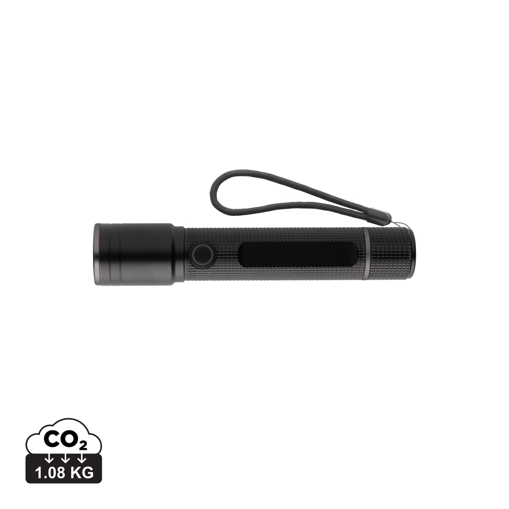 Gear X Taschenlampe aus RCS recycelt. Aluminium mit USB-Akku, schwarz