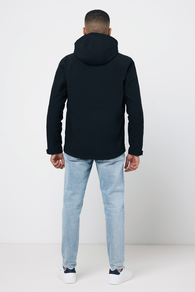 IQONIQ Makalu Herren Softshelljacke aus recyceltem Polyester, schwarz M